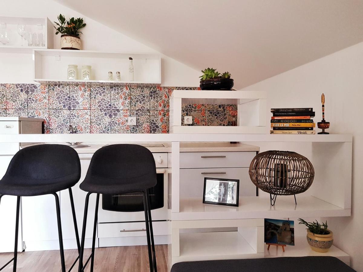 מוסטר Sun'S Ray Apartment מראה חיצוני תמונה