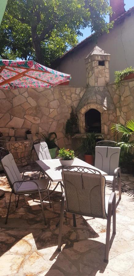 מוסטר Sun'S Ray Apartment מראה חיצוני תמונה